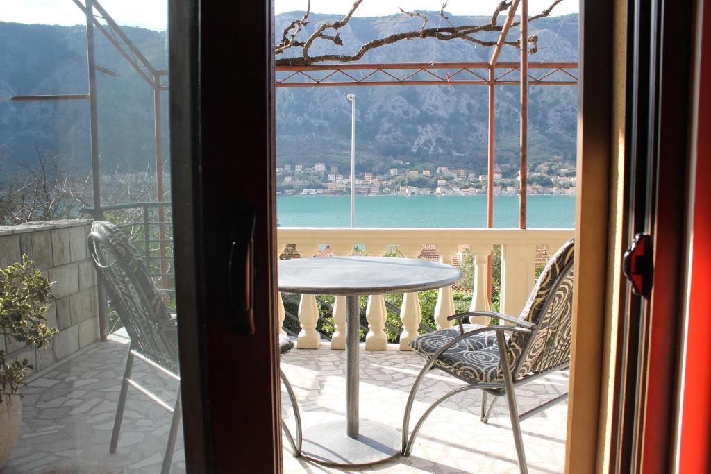 Apartmani Cetkovic Kotor Rom bilde